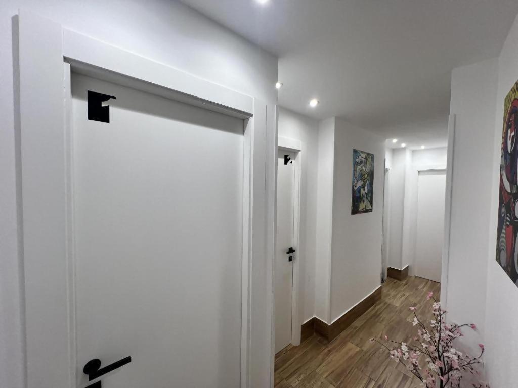 Ilustre Rooms Málaga Oda fotoğraf