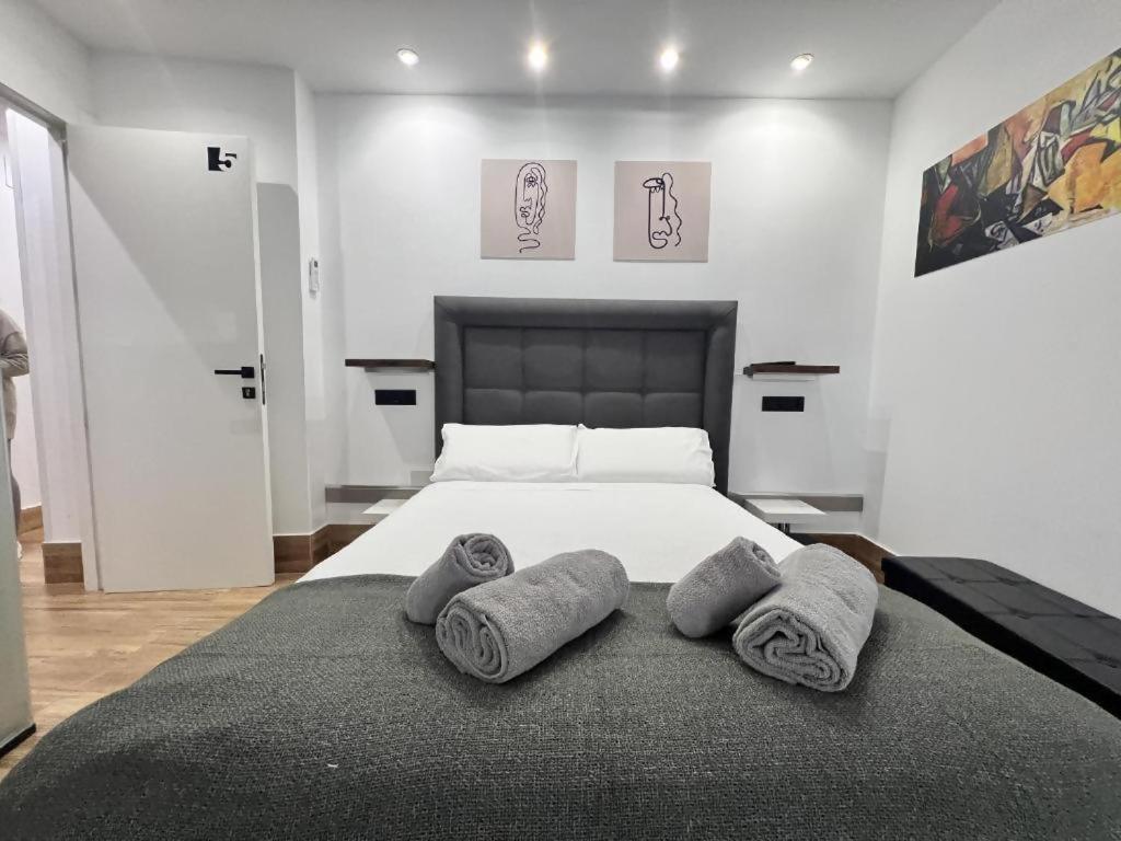 Ilustre Rooms Málaga Oda fotoğraf